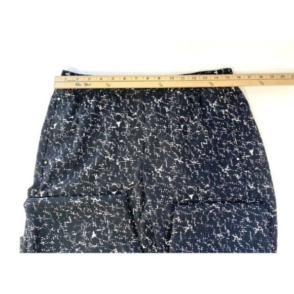 H&M Pants  - Picture 7 of 8